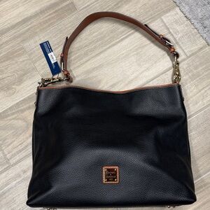 Dooney & Bourke Pebble Grain Extra Large Courtney Sac Black NWT